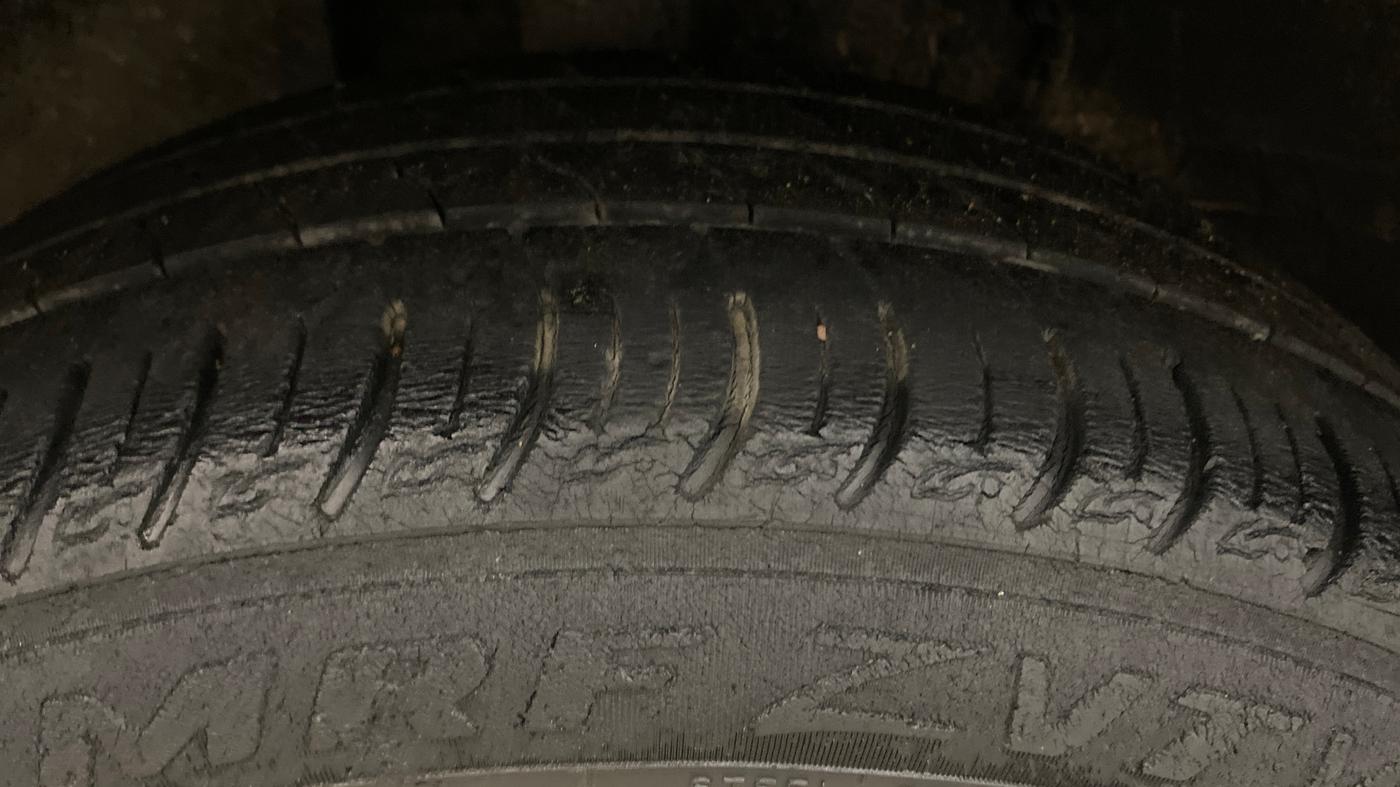 2021 Tata ALTROZ XZ PETROL, Petrol, Manual, 73,936 km, Right Rear Tyre Tread