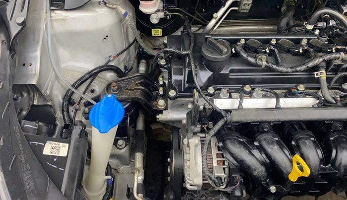 2020 Hyundai Elite i20 MAGNA PLUS 1.2, Petrol, Manual, 31,757 km, Engine View - Right