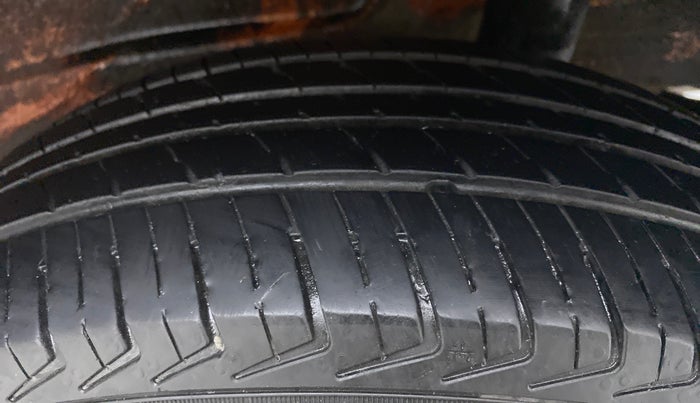 2021 Maruti New Wagon-R 1.0 Lxi (o) cng, CNG, Manual, 28,476 km, Left Rear Tyre Tread