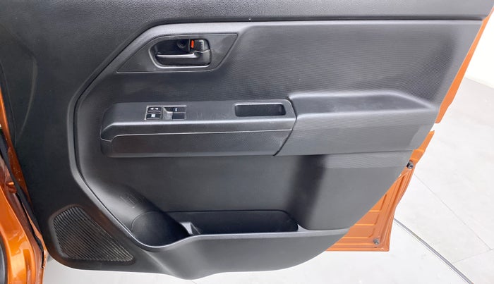 2021 Maruti New Wagon-R 1.0 Lxi (o) cng, CNG, Manual, 28,476 km, Driver Side Door Panels Control