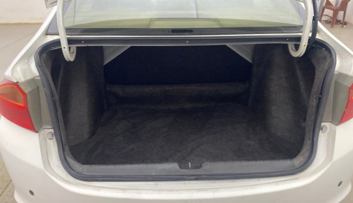 2015 Honda City 1.5L I-VTEC SV CVT, Petrol, Automatic, 78,651 km, Boot Inside