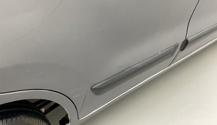 2017 Maruti Wagon R 1.0 LXI, Petrol, Manual, 65,930 km, Right rear door - Minor scratches