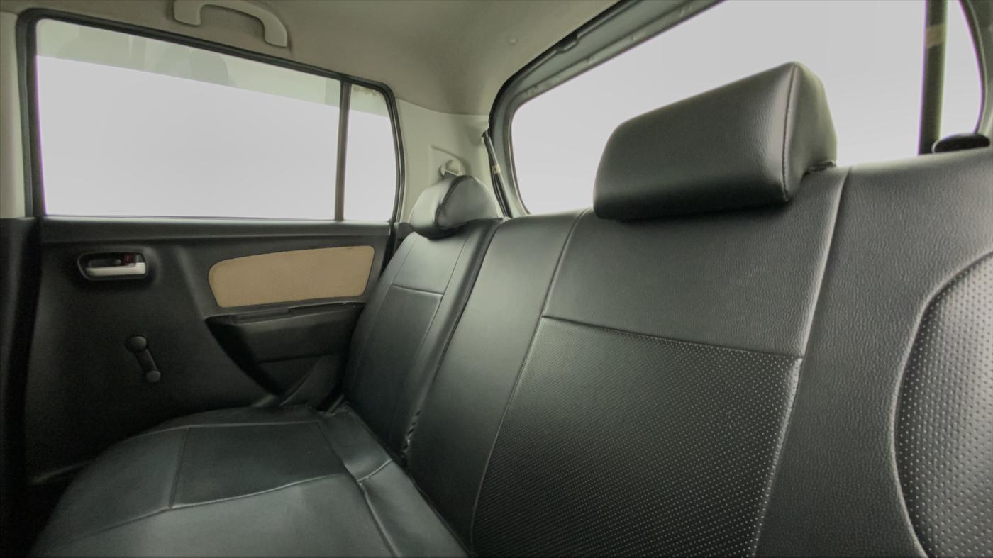 2017 Maruti Wagon R 1.0 LXI, Petrol, Manual, 65,930 km, Right Side Rear Door Cabin