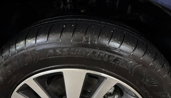 2024 Honda City 1.5L I-VTEC V, Petrol, Manual, 20,484 km, Right Front Tyre Tread