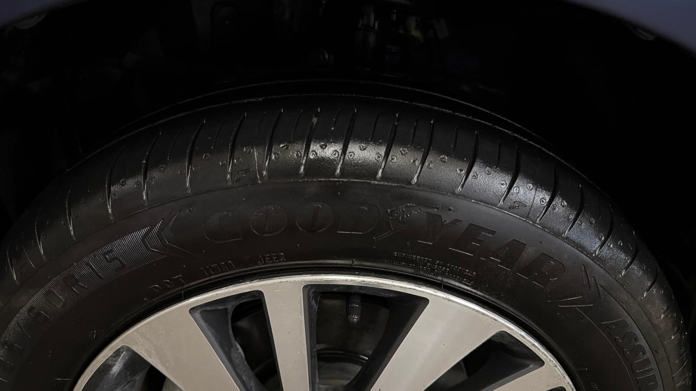 2024 Honda City 1.5L I-VTEC V, Petrol, Manual, 20,484 km, Left Front Tyre Tread