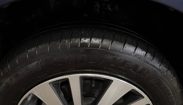 2024 Honda City 1.5L I-VTEC V, Petrol, Manual, 20,484 km, Left Front Tyre Tread