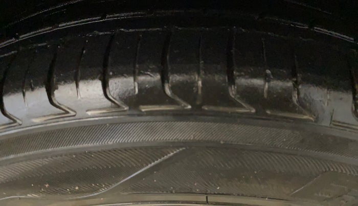 2019 Honda Civic 1.8L I-VTEC VX CVT, Petrol, Automatic, 70,935 km, Right Front Tyre Tread