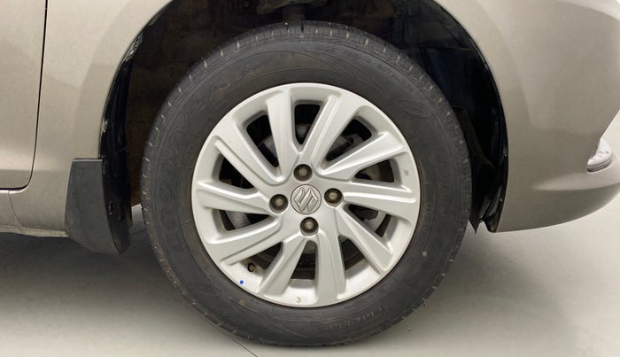 2015 Maruti Swift Dzire ZXI, Petrol, Manual, 18,575 km, Right Front Wheel