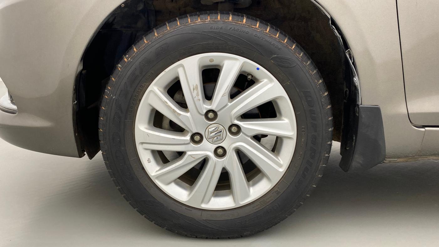 2015 Maruti Swift Dzire ZXI, Petrol, Manual, 18,575 km, Left Front Wheel