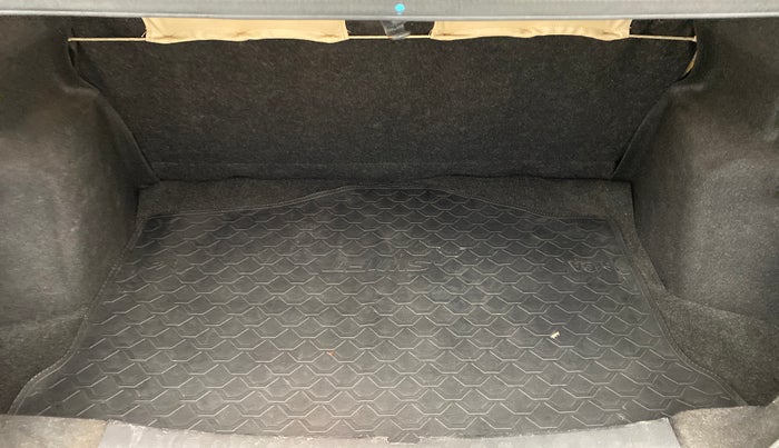 2015 Maruti Swift Dzire ZXI, Petrol, Manual, 18,575 km, Boot Inside