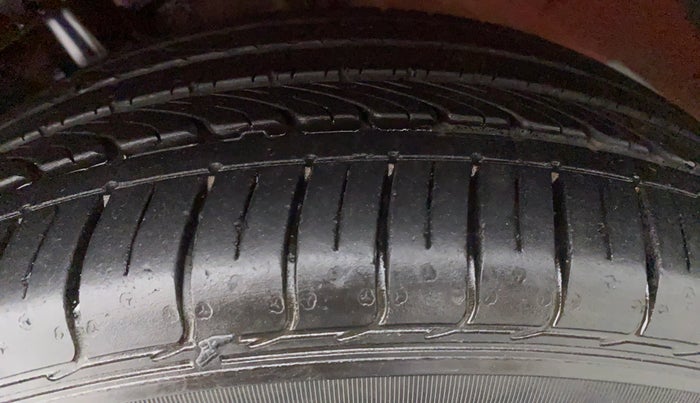 2018 Volkswagen Polo GT TSI 1.2 PETROL AT, Petrol, Automatic, 6,525 km, Right Rear Tyre Tread