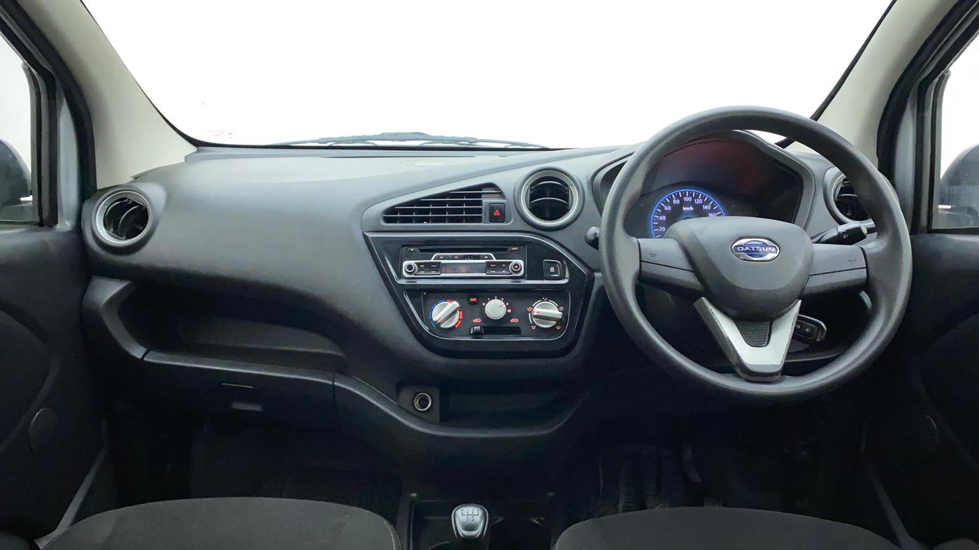 2017 Datsun Redi Go T (O), Petrol, Manual, 75,704 km, Dashboard