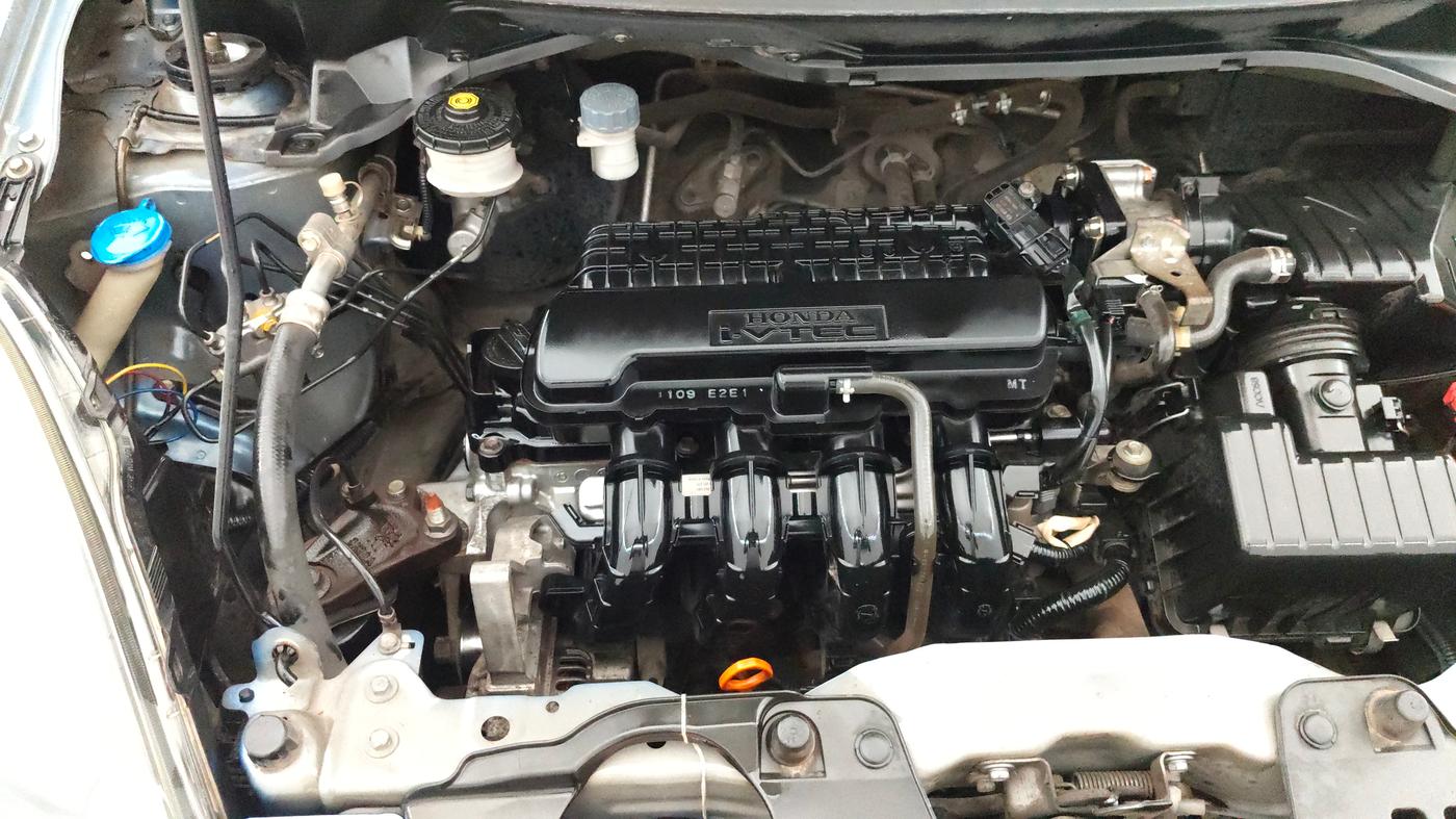2013 Honda Amaze 1.2L I-VTEC S, Petrol, Manual, 85,150 km, Engine View - Right