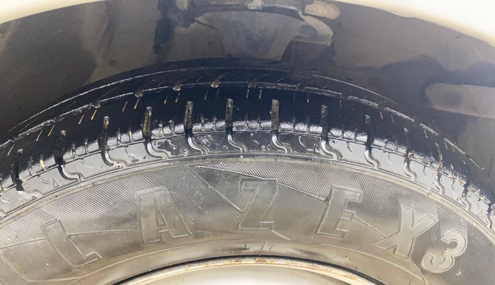 2013 Hyundai i10 ERA 1.1, Petrol, Manual, 50,578 km, Right Front Tyre Tread