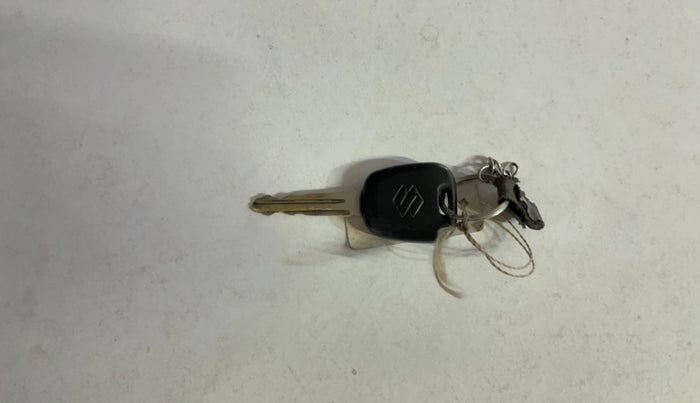 2018 Maruti Alto 800 LXI, Petrol, Manual, 1,09,887 km, Key Close Up