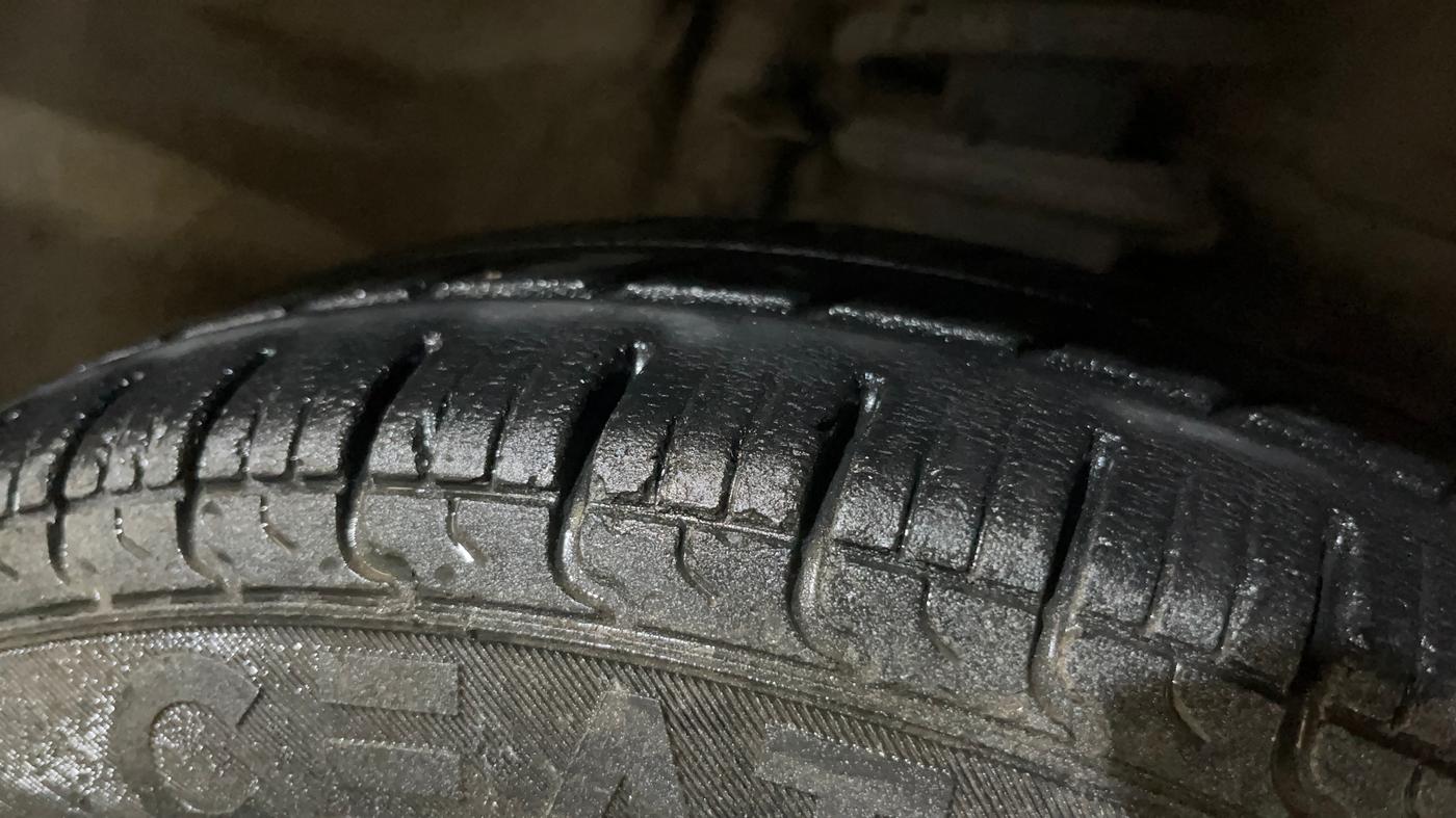 2018 Maruti Alto 800 LXI, Petrol, Manual, 1,09,462 km, Right Front Tyre Tread