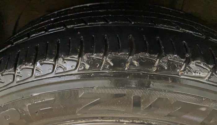 2018 Hyundai Elite i20 ASTA 1.2  CVT, Petrol, Automatic, 45,894 km, Right Rear Tyre Tread