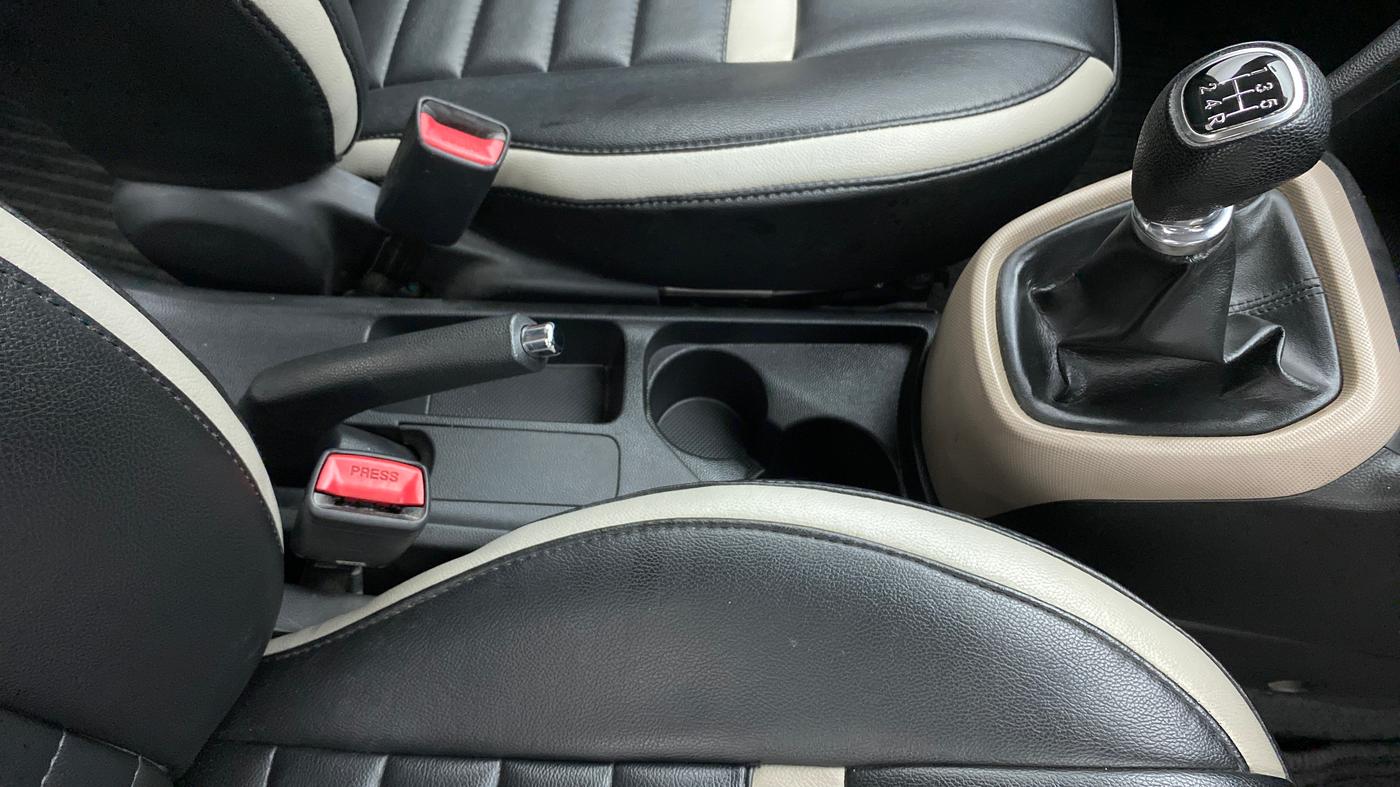 2013 Hyundai Grand i10 SPORTZ 1.2 KAPPA VTVT, Petrol, Manual, 49,100 km, Gear Lever