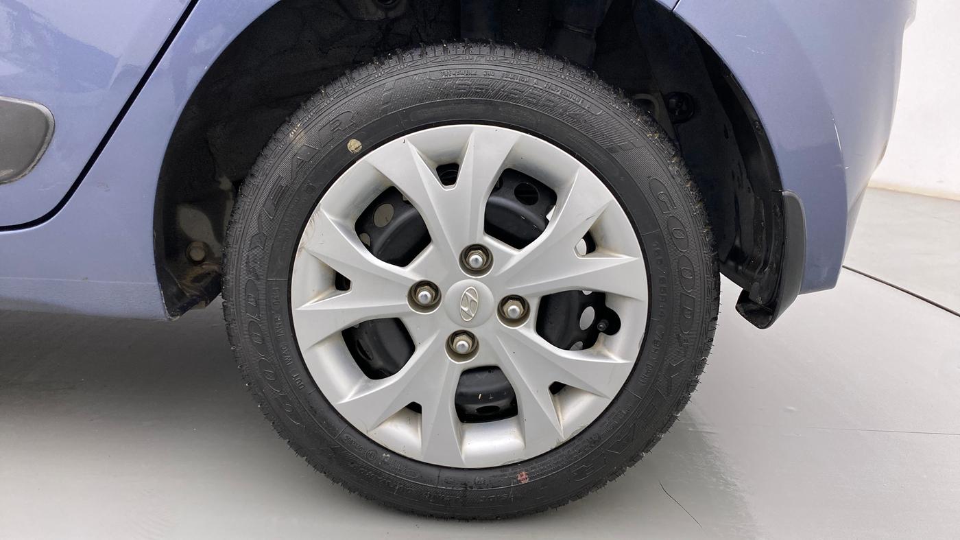 2013 Hyundai Grand i10 SPORTZ 1.2 KAPPA VTVT, Petrol, Manual, 49,100 km, Left Rear Wheel