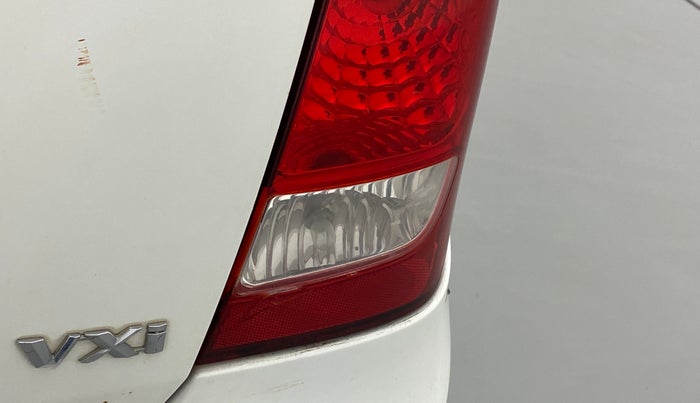 2017 Maruti Wagon R 1.0 VXI, Petrol, Manual, 45,537 km, Right tail light - Minor damage