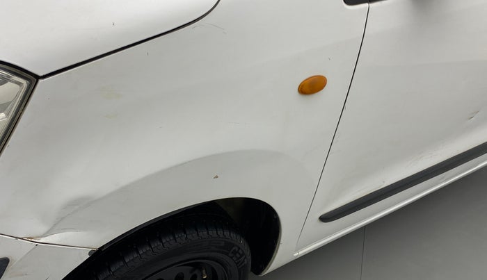 2017 Maruti Wagon R 1.0 VXI, Petrol, Manual, 45,537 km, Left fender - Minor scratches