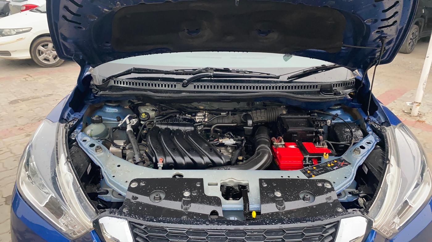 2019 Nissan Kicks XV 1.5, Petrol, Manual, 23,081 km, Engine View