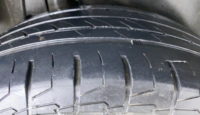 2018 Maruti S Cross DELTA SHVS, Diesel, Manual, 44,280 km, Right Rear Tyre Tread