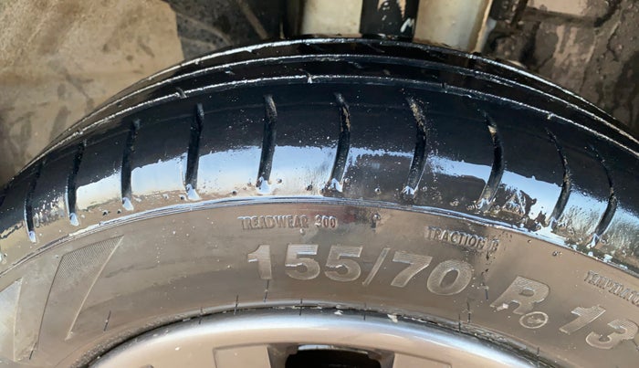 2018 Renault Kwid RXT 1.0 (O), CNG, Manual, 1,36,146 km, Right Front Tyre Tread