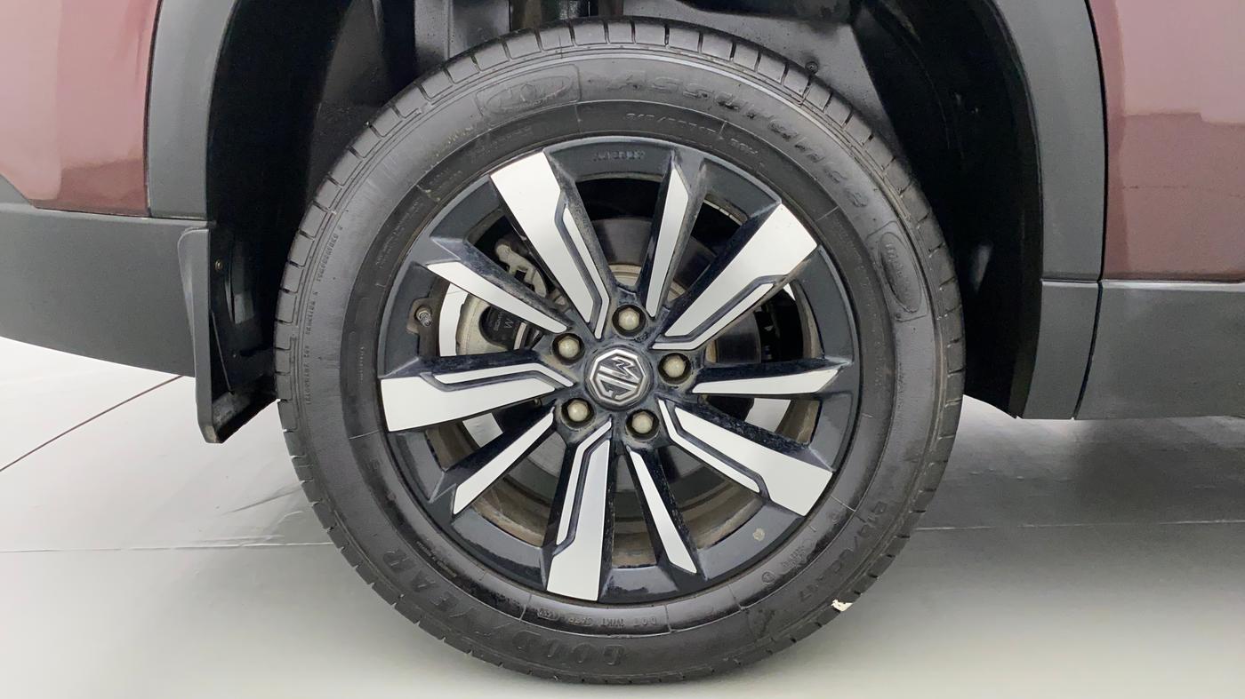 2020 MG HECTOR SHARP DCT PETROL, Petrol, Automatic, 3,727 km, Right Rear Wheel