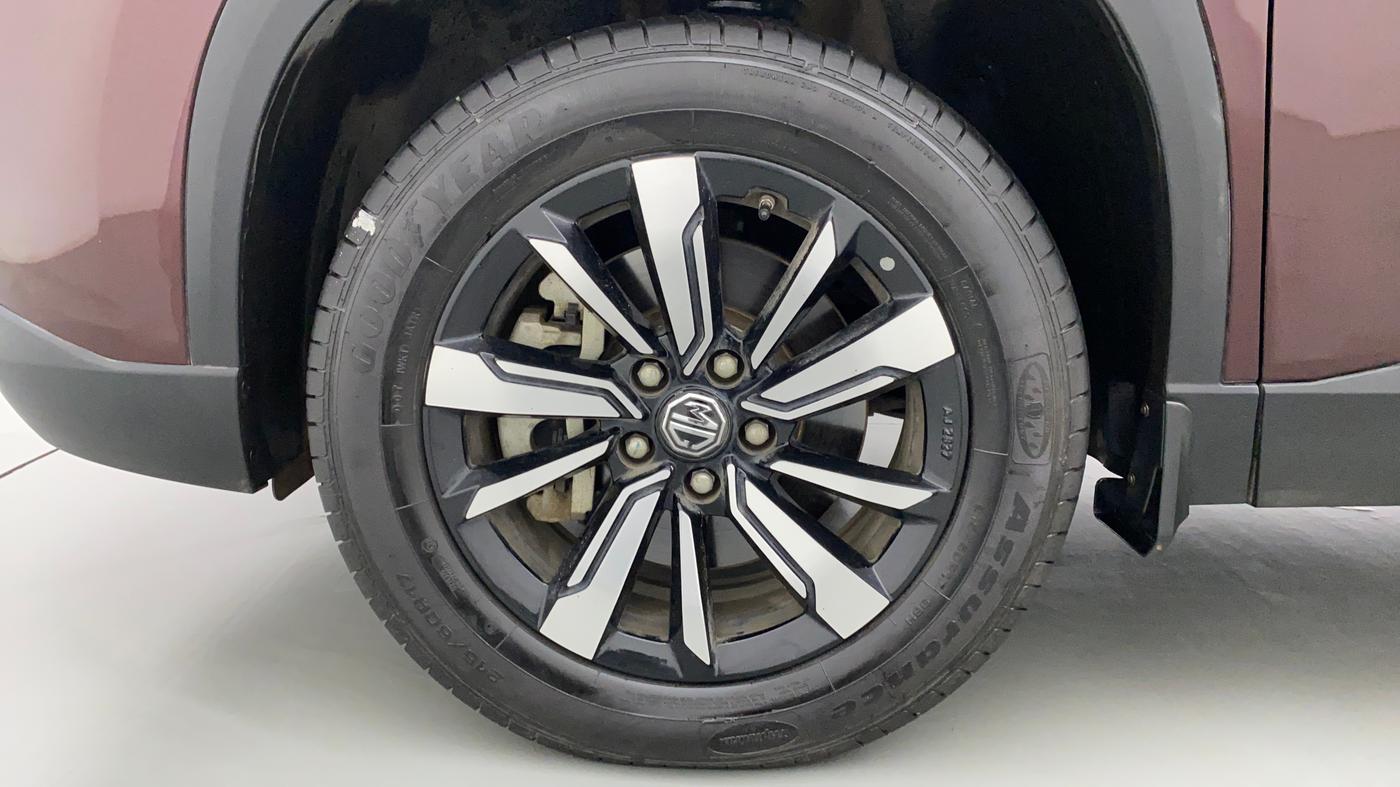 2020 MG HECTOR SHARP DCT PETROL, Petrol, Automatic, 3,727 km, Left Front Wheel