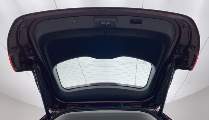 2020 MG HECTOR SHARP DCT PETROL, Petrol, Automatic, 3,727 km, Boot Door Open