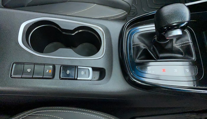 2020 MG HECTOR SHARP DCT PETROL, Petrol, Automatic, 3,727 km, Gear Lever