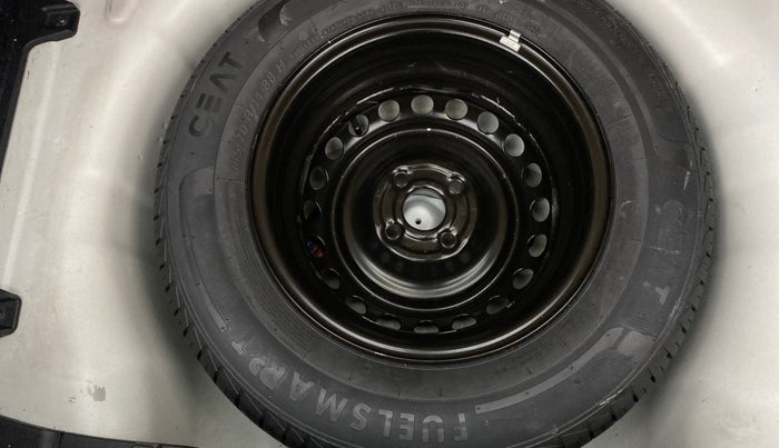 2020 Hyundai NEW I20 MAGNA 1.2 MT, Petrol, Manual, 38,736 km, Spare Tyre