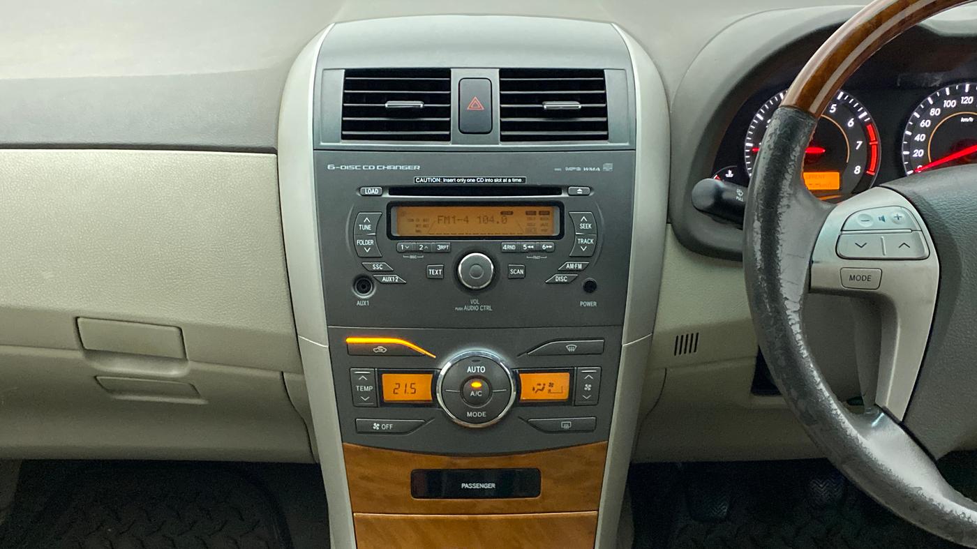 2010 Toyota Corolla Altis GL PETROL, Petrol, Manual, 75,213 km, Air Conditioner