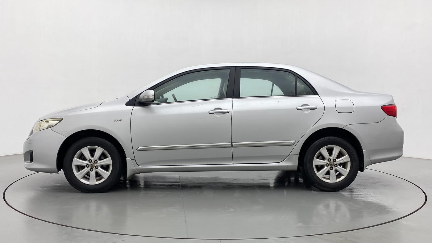 2010 Toyota Corolla Altis GL PETROL, Petrol, Manual, 75,213 km, Left Side