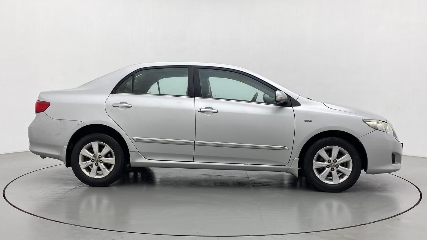 2010 Toyota Corolla Altis GL PETROL, Petrol, Manual, 75,213 km, Right Side View