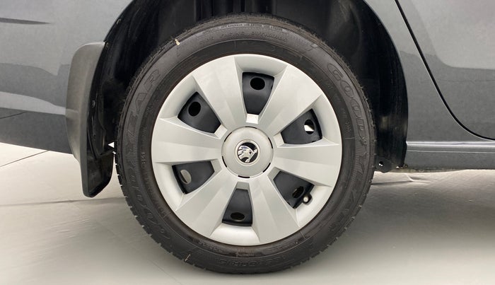 2020 Skoda Rapid ACTIVE 1.0 TSI, Petrol, Manual, 3,470 km, Right Rear Wheel