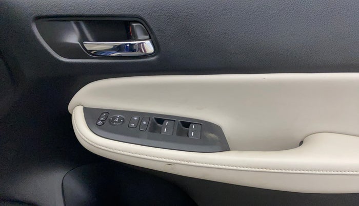 2024 Honda City EHEV ZX, Hybrid, Automatic, 24,642 km, Driver Side Door Panels Control