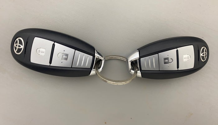 2021 Toyota URBAN CRUISER PREMIUM GRADE MT, Petrol, Manual, 32,703 km, Key Close Up