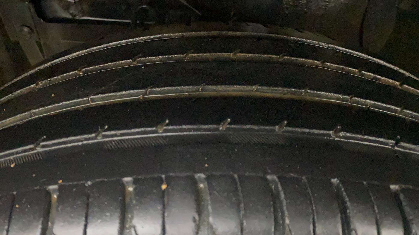 2021 Toyota URBAN CRUISER PREMIUM GRADE MT, Petrol, Manual, 32,703 km, Left Front Tyre Tread