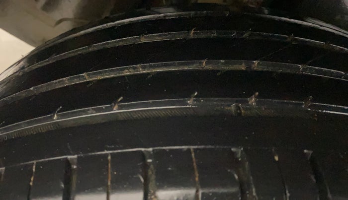2021 Toyota URBAN CRUISER PREMIUM GRADE MT, Petrol, Manual, 32,703 km, Right Rear Tyre Tread