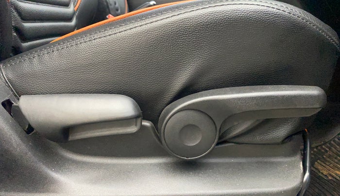 2021 Toyota URBAN CRUISER PREMIUM GRADE MT, Petrol, Manual, 32,703 km, Driver Side Adjustment Panel
