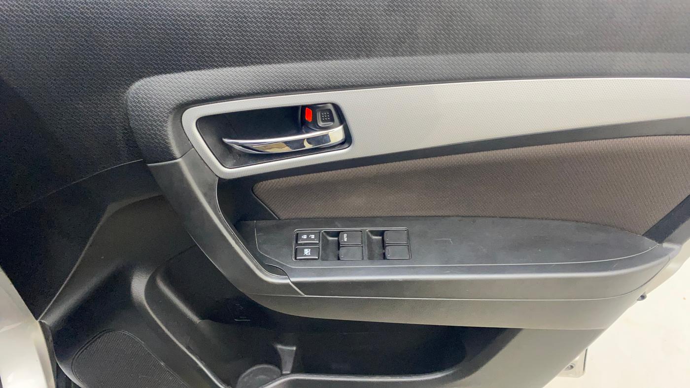 2021 Toyota URBAN CRUISER PREMIUM GRADE MT, Petrol, Manual, 32,703 km, Driver Side Door Panels Control