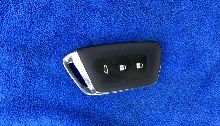 2021 MG HECTOR SHARP HYBRID 1.5 PETROL, Petrol, Manual, 26,505 km, Key Close Up