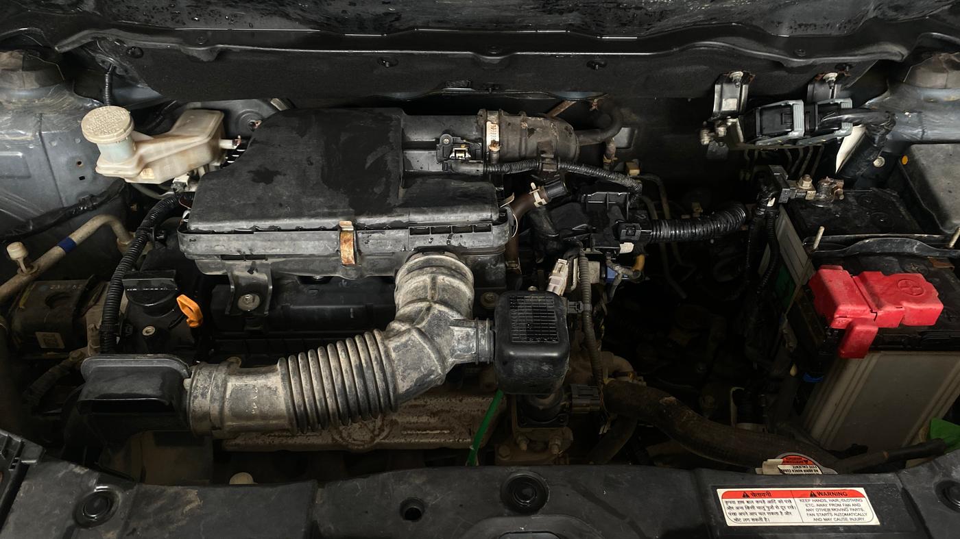 2022 Maruti XL6 ALPHA PLUS MT, Petrol, Manual, 57,745 km, Engine View