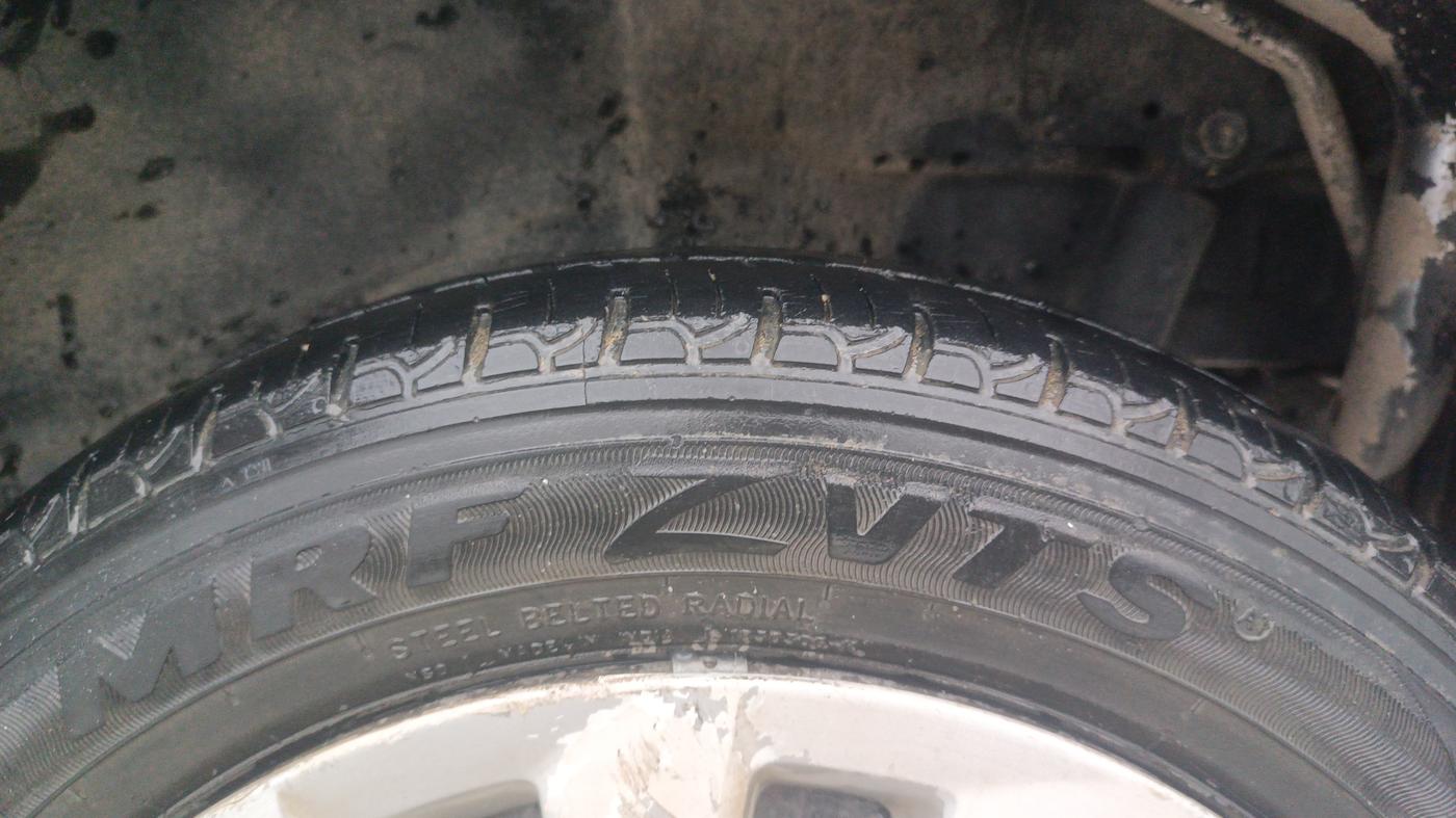 2015 Maruti Wagon R 1.0 VXI, Petrol, Manual, 78,569 km, Left Rear Tyre Tread