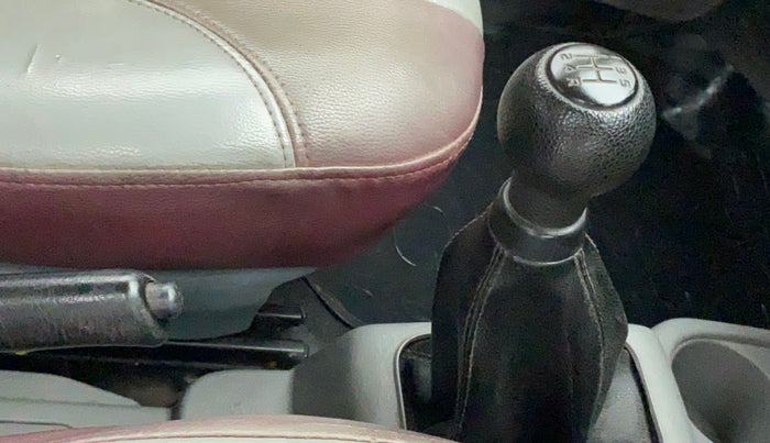 2014 Maruti Alto K10 VXI, Petrol, Manual, 81,446 km, Gear Lever