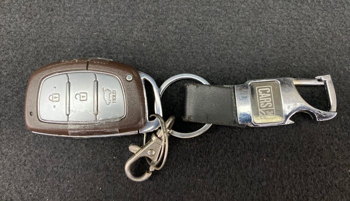 2018 Hyundai Creta 1.6 SX PLUS PETROL, Petrol, Manual, 21,431 km, Key Close Up