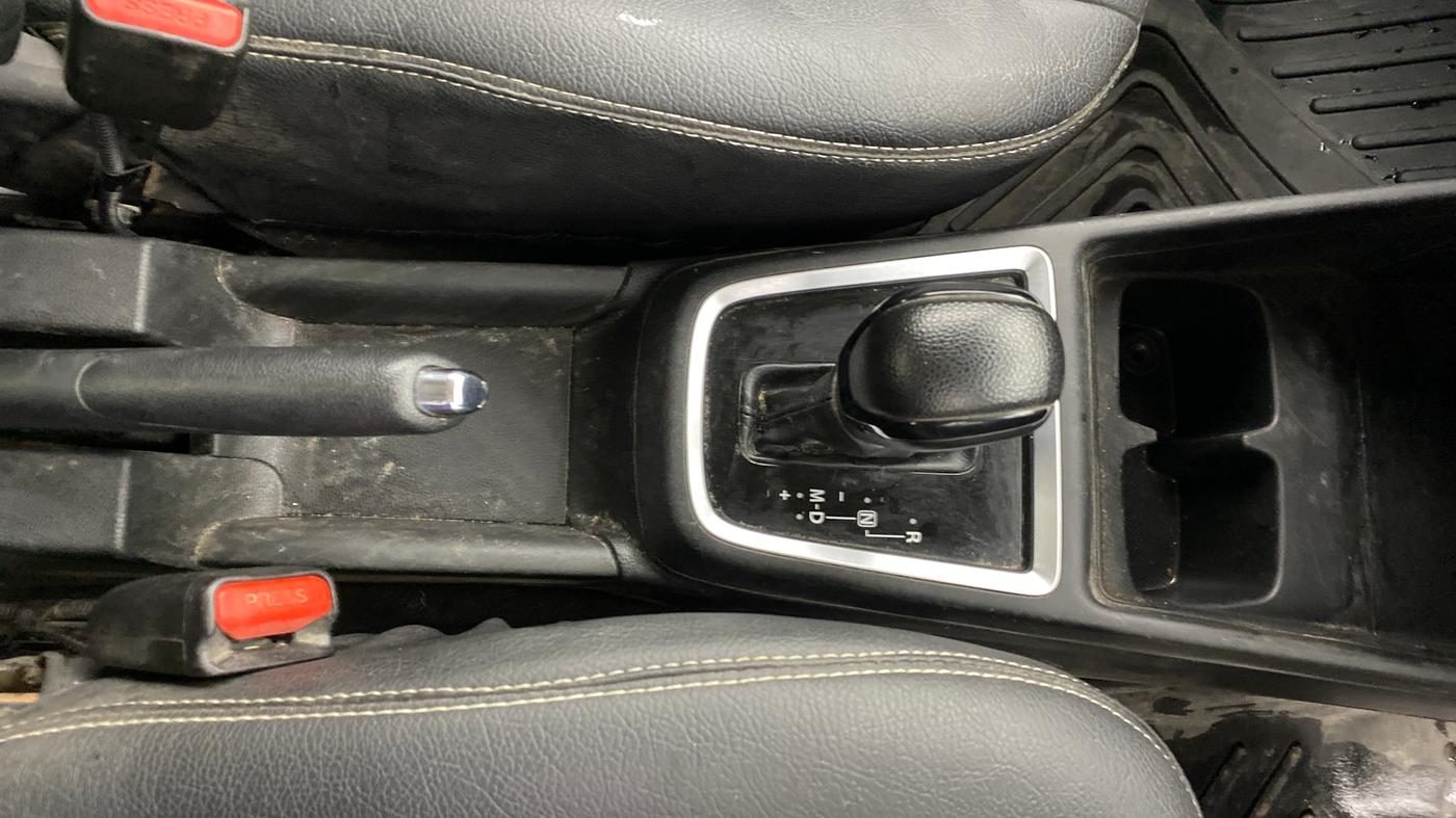 2022 Maruti Swift ZXI AMT, Petrol, Automatic, 32,366 km, Gear Lever