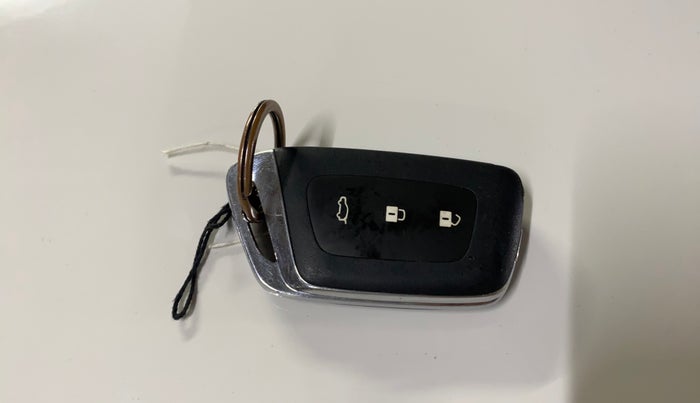 2022 MG HECTOR SHARP 2.0 DIESEL, Diesel, Manual, 94,525 km, Key Close Up
